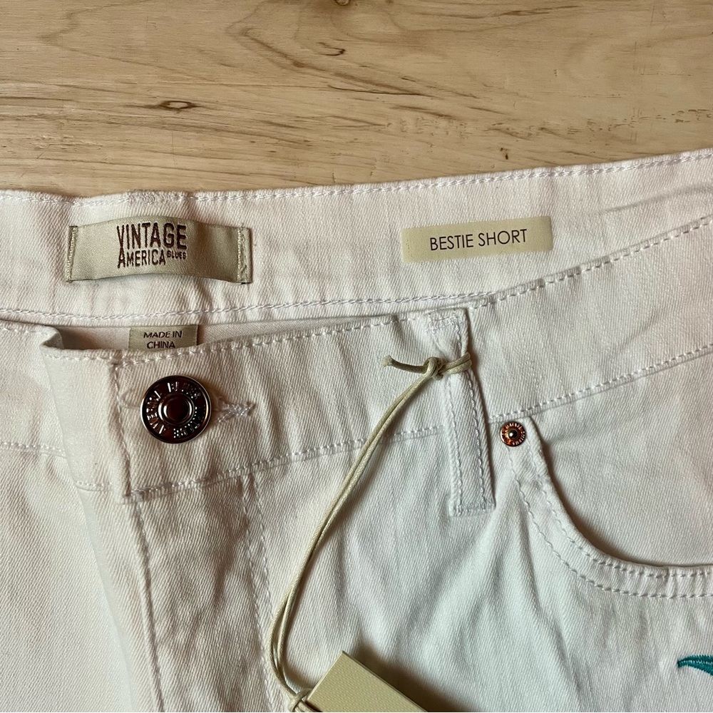 Embroidered White Denim Shorts - Picture 8 of 10